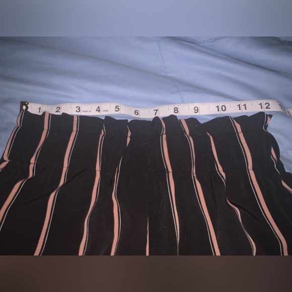 DYNAMITE 2 pairs paper bag waist/wide leg pants - Picture 2 of 16